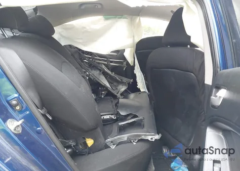 2018 Kia Forte Lx z USA, uszkodzony, nr VIN 3KPFK4A75JE195853